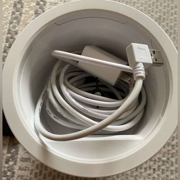 Pet monitor- Pet Cam that shoots treats! - Picture 6 of 6